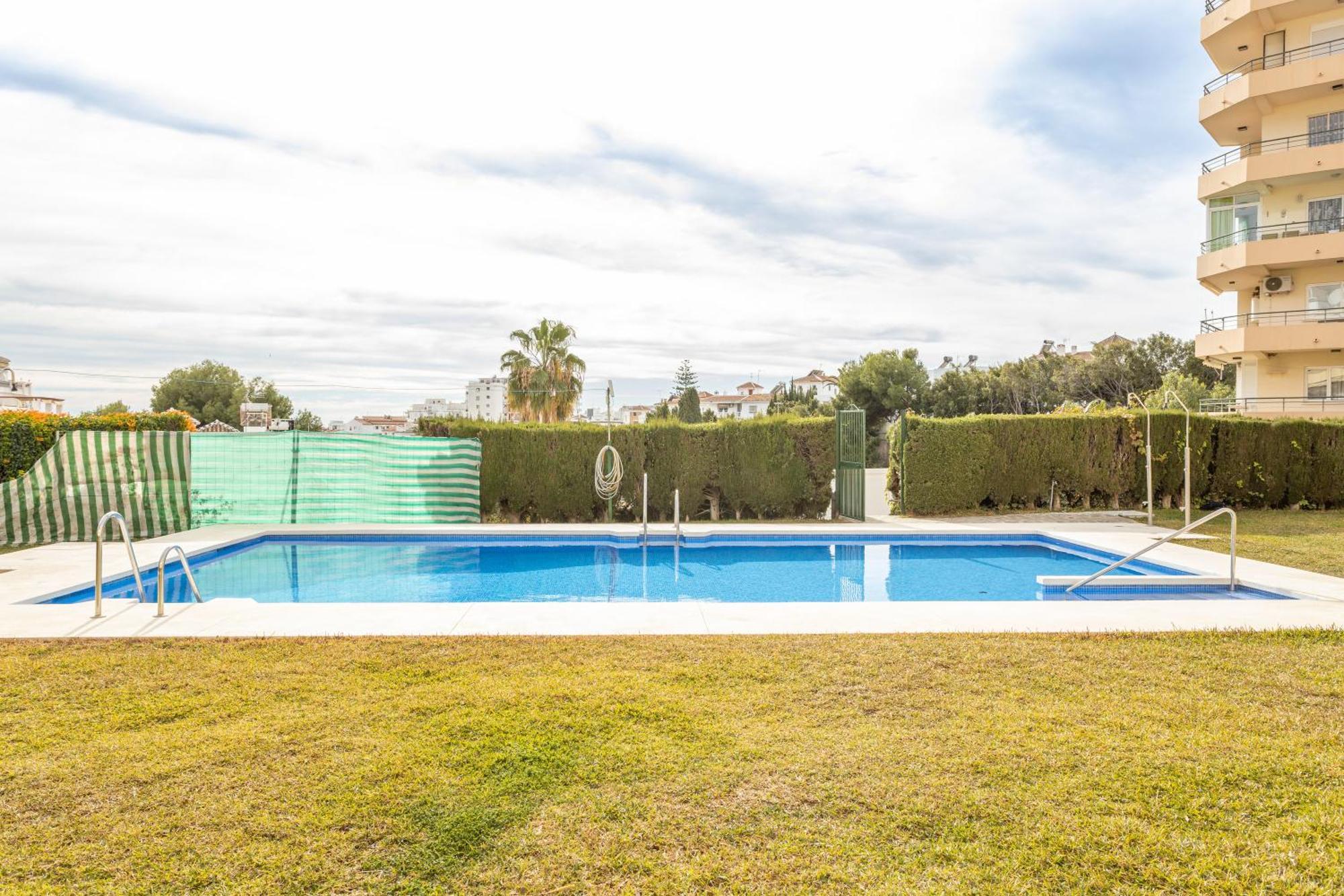 Bright And Spacious 2 Bed Apt Nerja Bagian luar foto